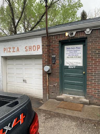 Della Sala's Pizza